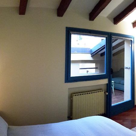 Farolfi Apartments Orso Болонья Экстерьер фото